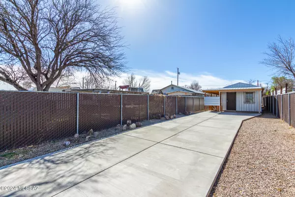 Benson, AZ 85602,344 E 2Nd Street