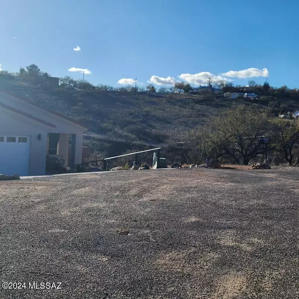 Rio Rico, AZ 85648,1228 U S A Court