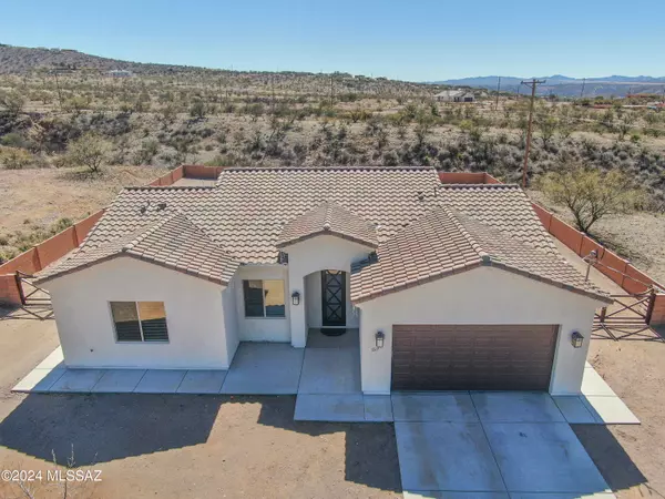 157 Camino Embarcadero, Rio Rico, AZ 85648