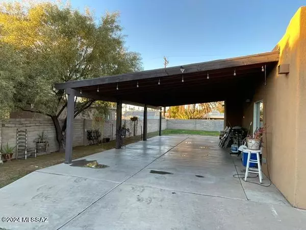 Tucson, AZ 85711,4449 E 31St Street