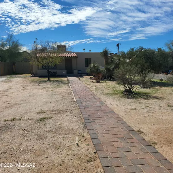 Tucson, AZ 85712,4544 E Lester Street