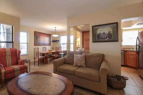 Tucson, AZ 85718,6651 N Campbell Avenue #108