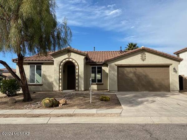 4743 E Starflower Street,  Tucson,  AZ 85756