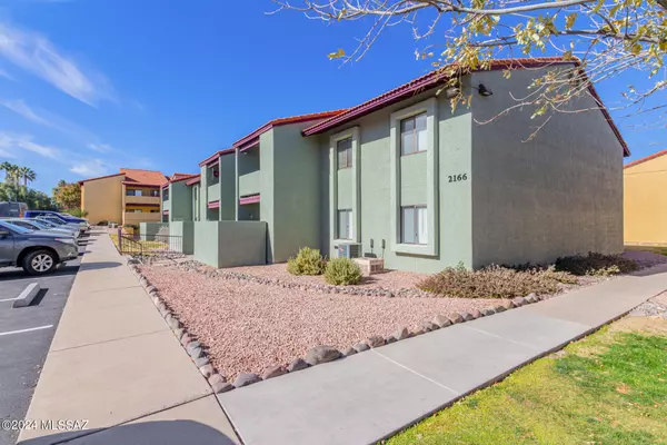 2166 N Pantano Road #113,  Tucson,  AZ 85715