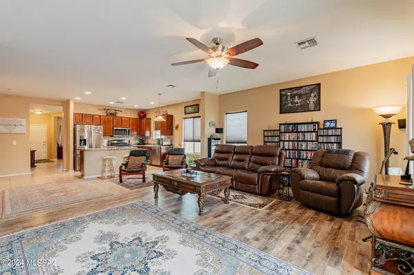 Vail, AZ 85641,715 S Harry P Stagg Place