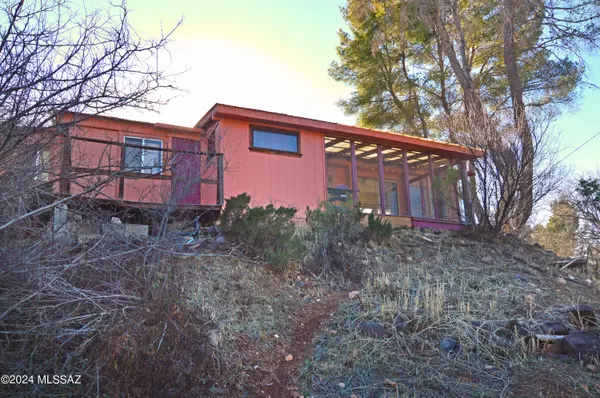 212 Harshaw Road,  Patagonia,  AZ 85624