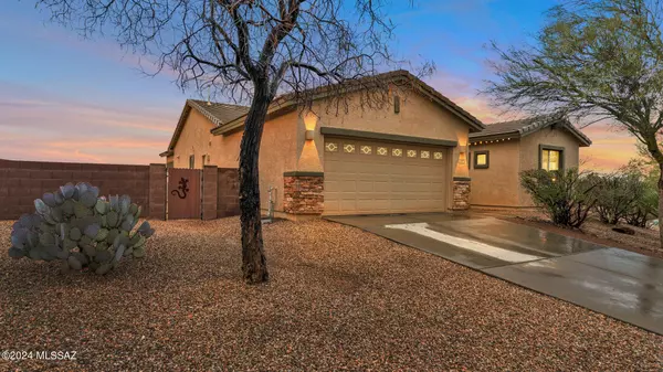 17638 S Indigo Crest Pass, Vail, AZ 85641