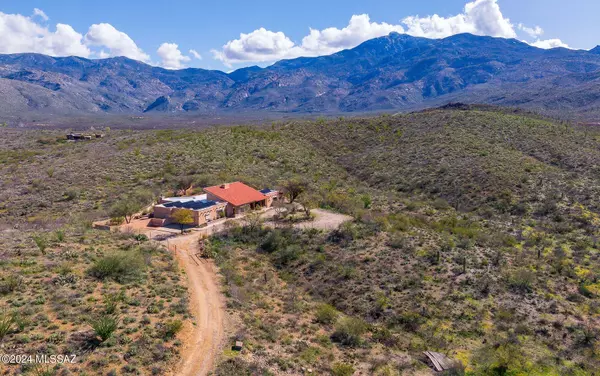 7171 S X9 Ranch Road,  Vail,  AZ 85641