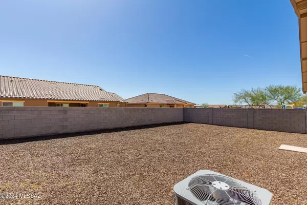 Casa Grande, AZ 85122,317 E Bobcat Place