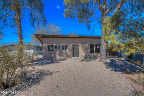 2107 E Silvosa Street, Tucson, AZ 85713