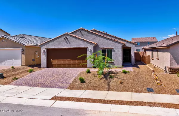 7632 S Caminito Galano, Tucson, AZ 85756