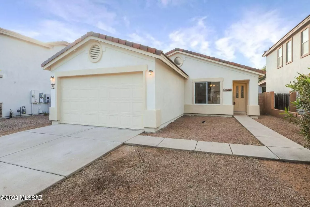 Sahuarita, AZ 85629,222 E Mountain Alder Street