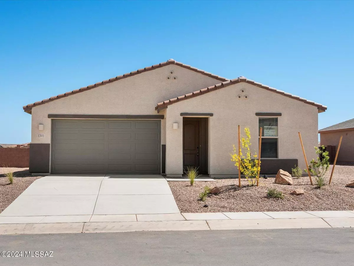 Sahuarita, AZ 85629,1301 E Pecan Meadow Lane