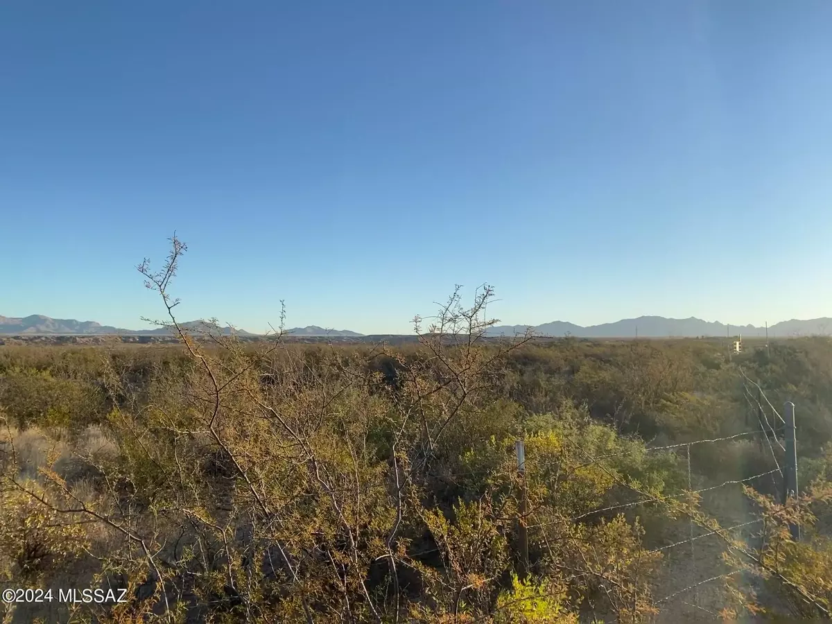 Benson, AZ 85602,S Lonesome Road