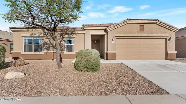 17861 S Silent Meadows PTH, Sahuarita, AZ 85629