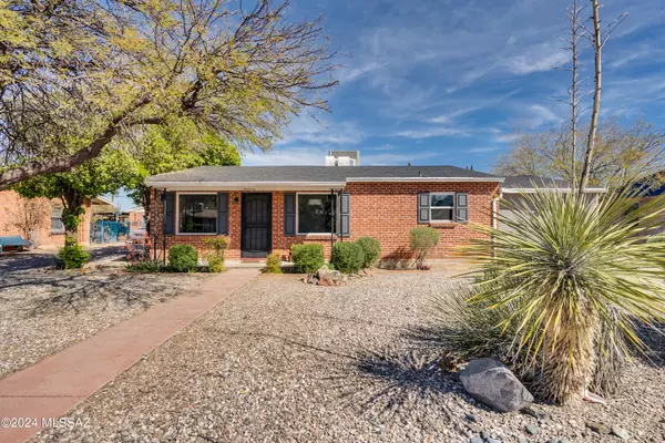 2901 E Copper Street,  Tucson,  AZ 85716