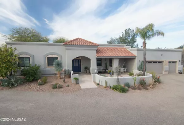 555 E Placita Cerro Amistoso, Tucson, AZ 85704