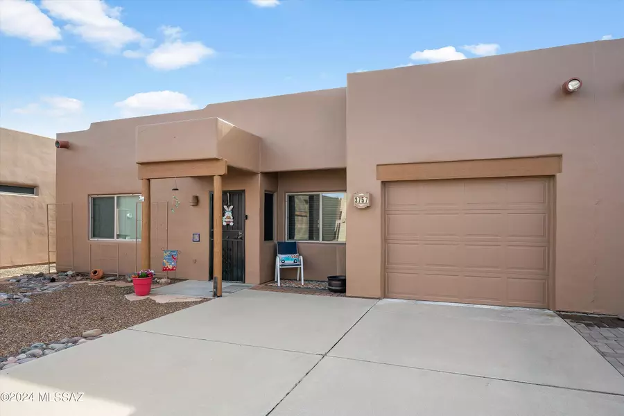 3757 S Calle Rambles, Green Valley, AZ 85614