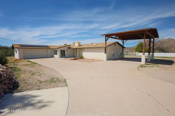 1180 Calle Carmelita,  Rio Rico,  AZ 85648