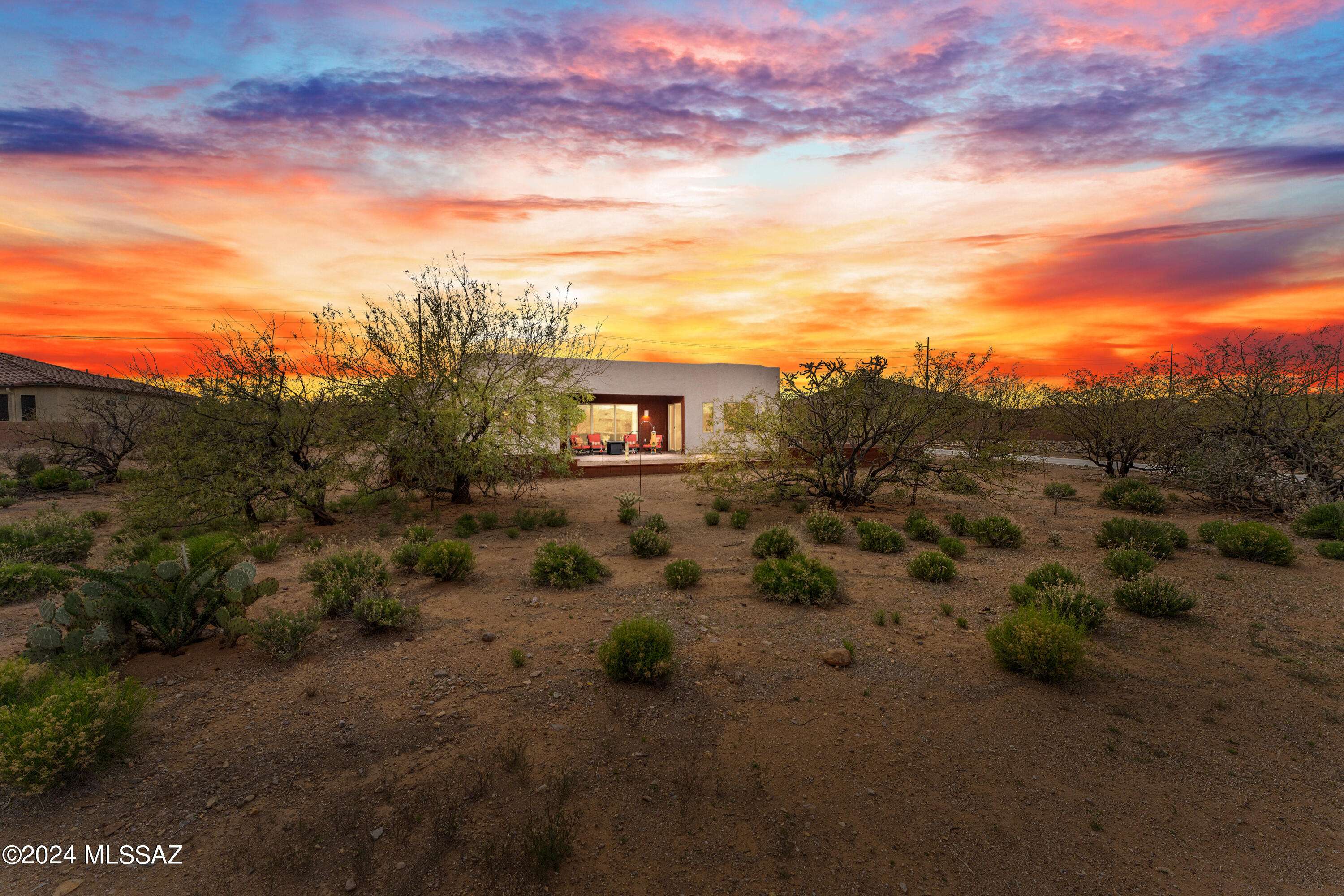 5674 S Atascosa Peak Drive, Green Valley, AZ 85622