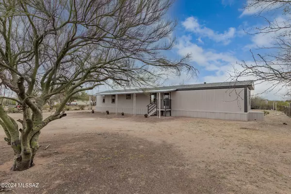 4134 S Deaver Road, Tucson, AZ 85735