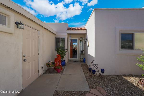 1568 N Rio Mayo, Green Valley, AZ 85614