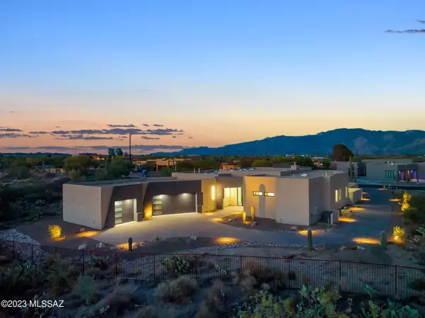 Oro Valley, AZ 85742,11932 N Vista Del Sol