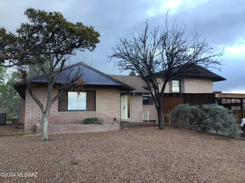 4890 W Central Road, Central, AZ 85531