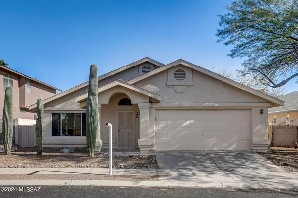 4933 W Didion Drive, Tucson, AZ 85742