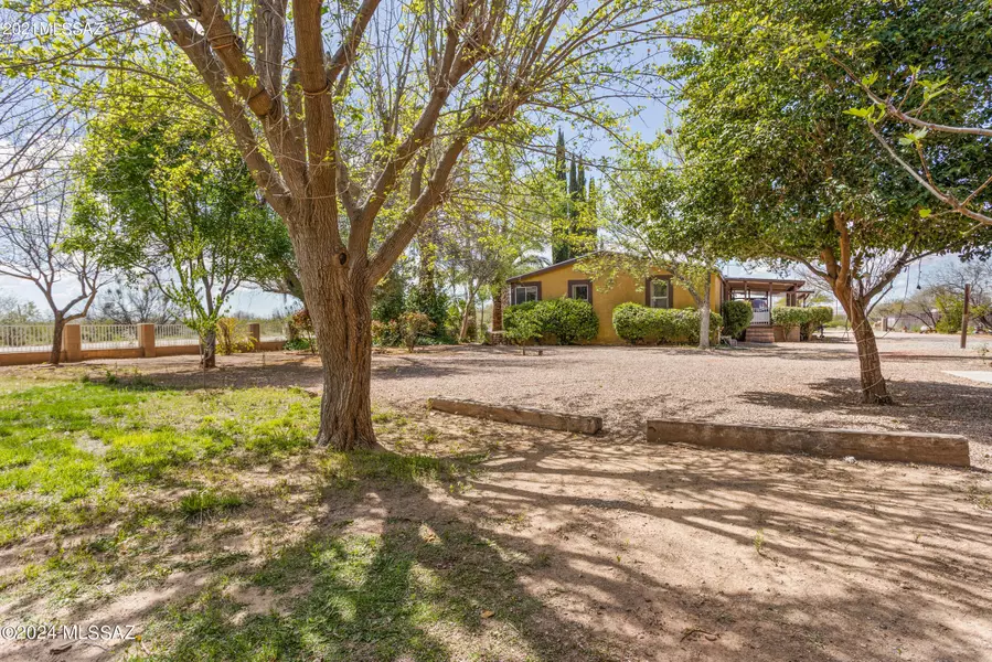 3643 E Dawson Road, Sahuarita, AZ 85629