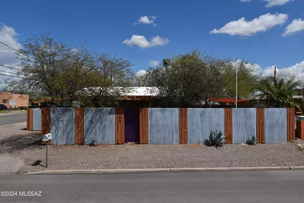 Tucson, AZ 85712,1168 N Bryant Avenue