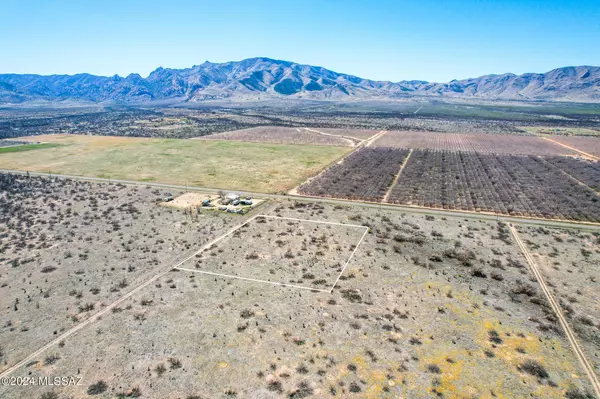 Cochise, AZ 85606,2.14 Acres off of Cochise Stronghold Road #10&11