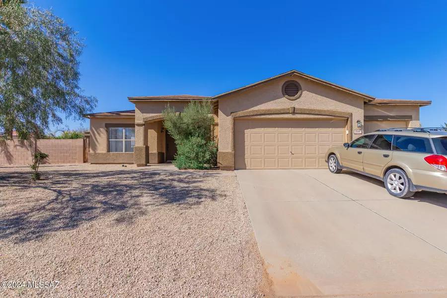 7110 W Lonesome Valley Drive, Tucson, AZ 85757