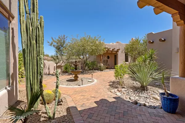 Oro Valley, AZ 85755,13763 N Placita Meseta De Oro