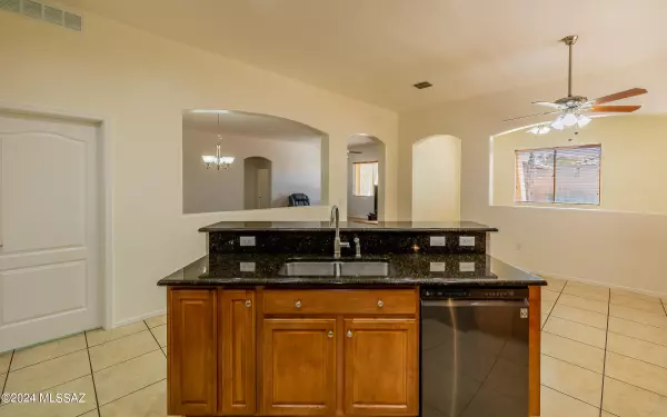 Marana, AZ 85658,11367 W Pipestone Street