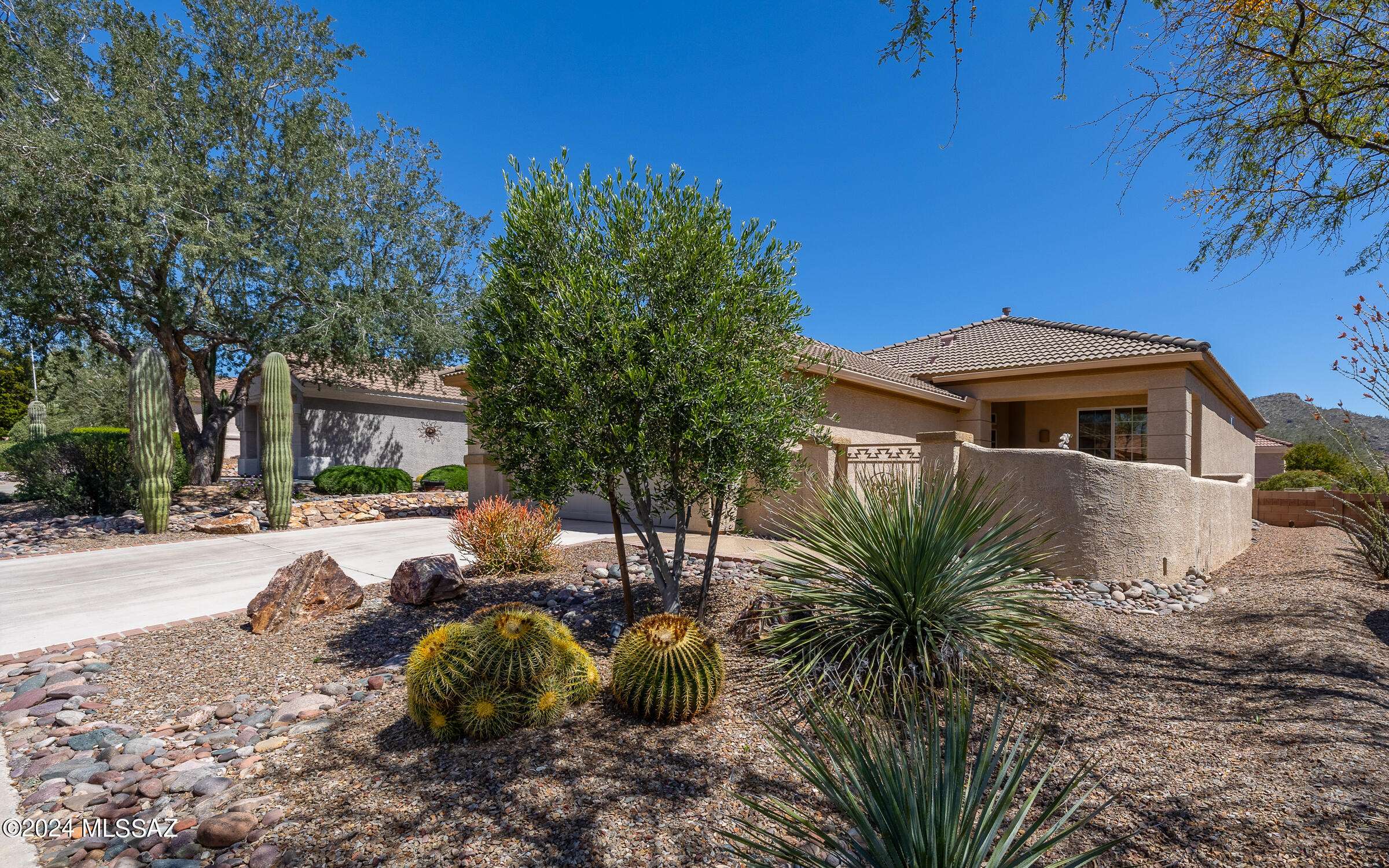 13492 N Heritage Canyon Drive, Marana, AZ 85658