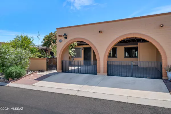 1417 W Camino Tolteca, Green Valley, AZ 85622