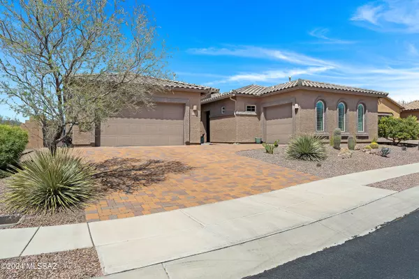 Oro Valley, AZ 85755,13038 N Eagles Summit Drive