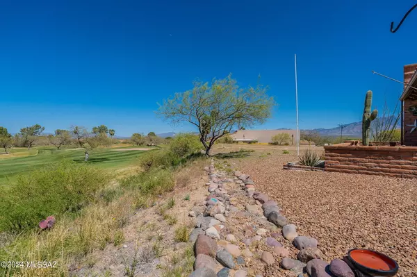 Green Valley, AZ 85622,1256 W Desert Hills Drive