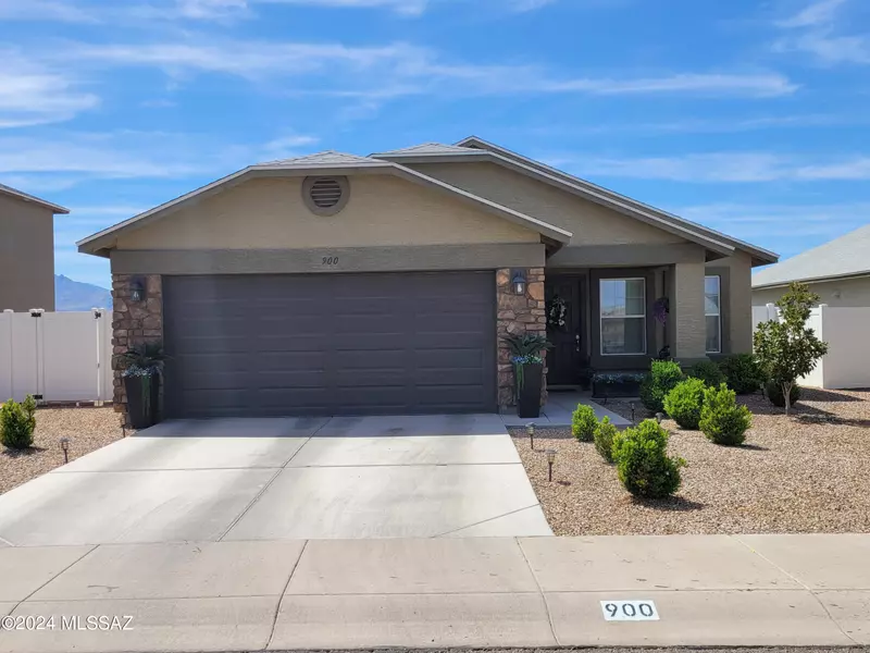 900 S Coventry Drive, Safford, AZ 85546