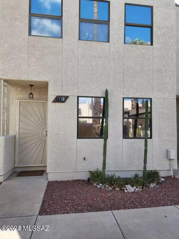 2156 N 1St Avenue,  Tucson,  AZ 85719