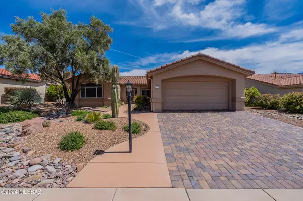 2113 E Bighorn Mountain Drive, Oro Valley, AZ 85755