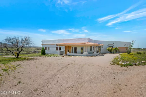 3281 W Monte Vista Trail, Benson, AZ 85602