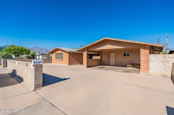 Tucson, AZ 85712,2650 N Columbus Boulevard