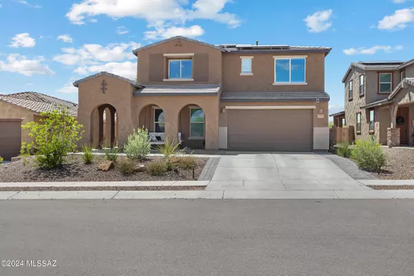 11951 N Silver Village Pl,  Oro Valley,  AZ 85737