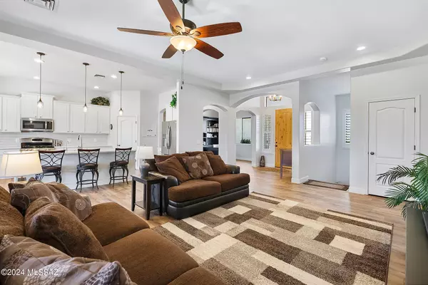 Queen Creek, AZ 85142,21157 E Marsh Road