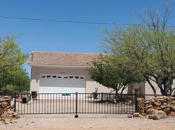 Rio Rico, AZ 85648,1614 Shea Court #8