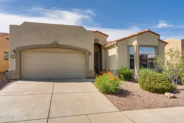 Green Valley, AZ 85614,668 W Shadow Wood Street