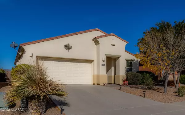 13773 E Carruthers Street, Vail, AZ 85641