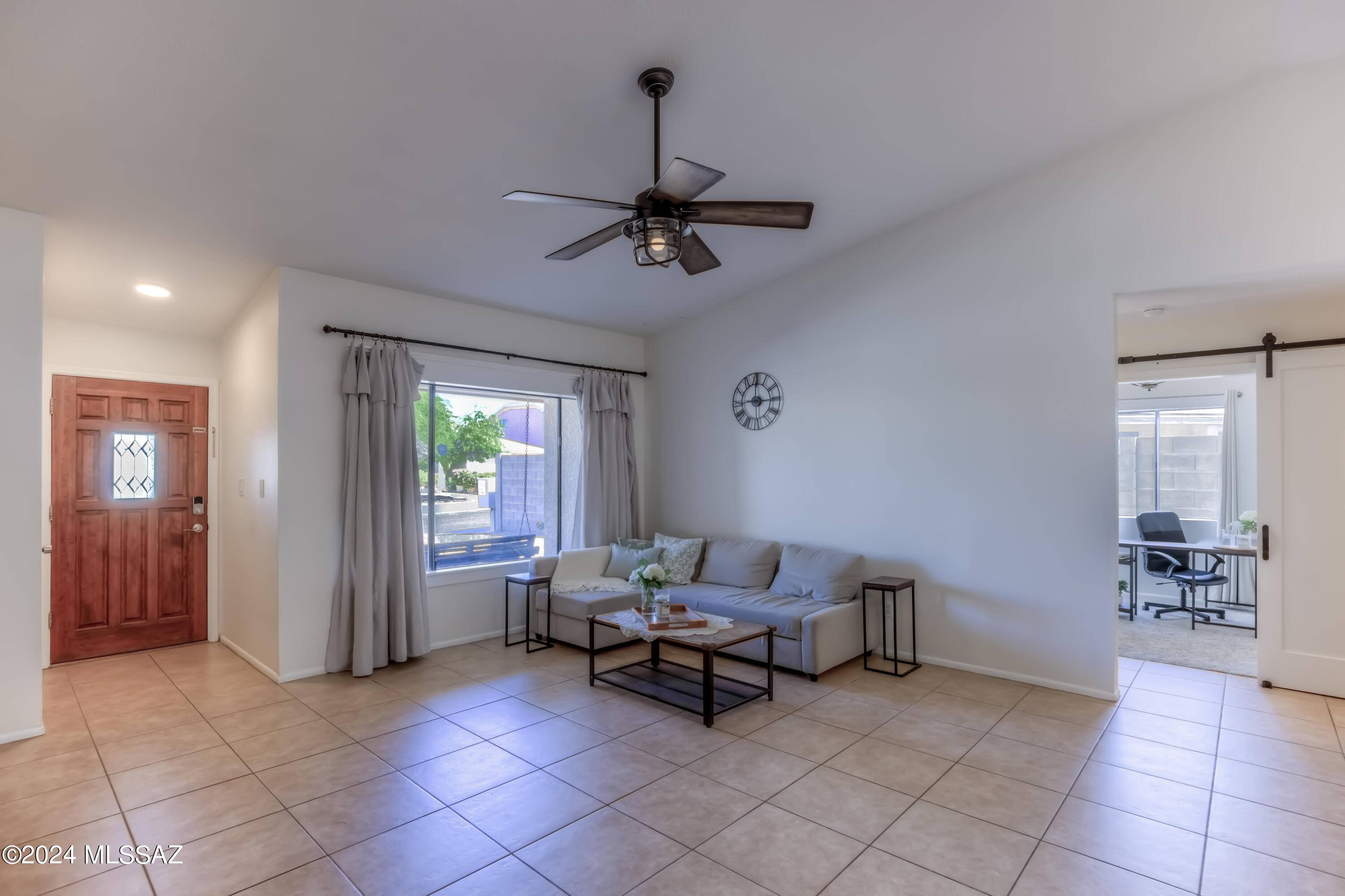 Tucson, AZ 85742,9686 N Sherbrooke Street